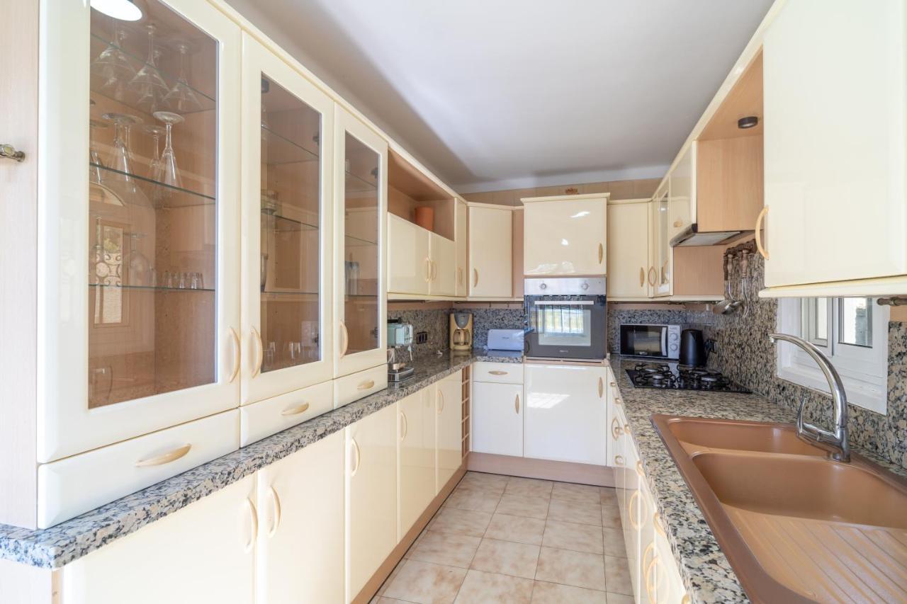 Villa Kenny Private Pool Casasol Nerja Eksteriør billede